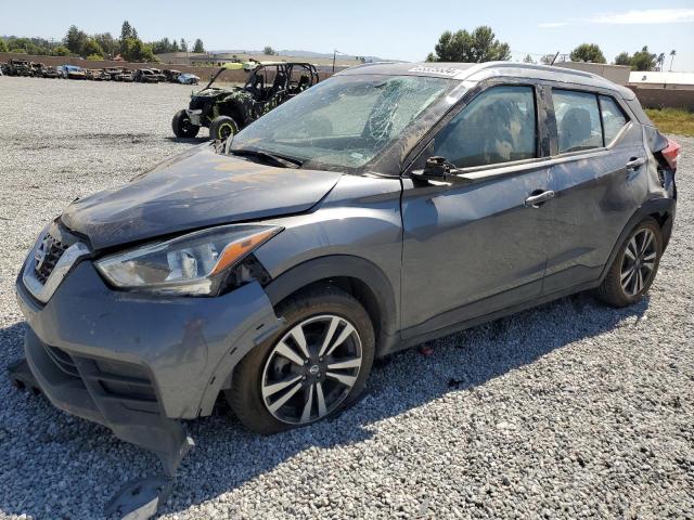  Salvage Nissan Kicks