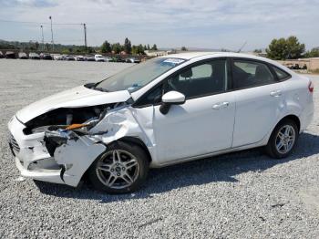  Salvage Ford Fiesta