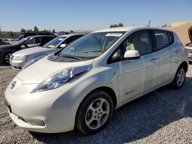  Salvage Nissan LEAF