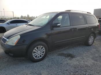  Salvage Kia Sedona