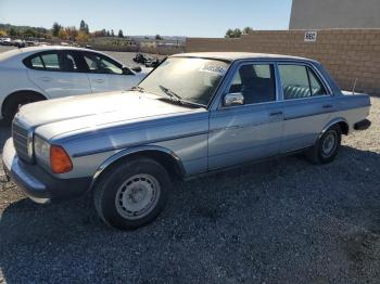  Salvage Mercedes-Benz 300-Class