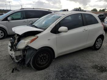  Salvage Toyota Yaris