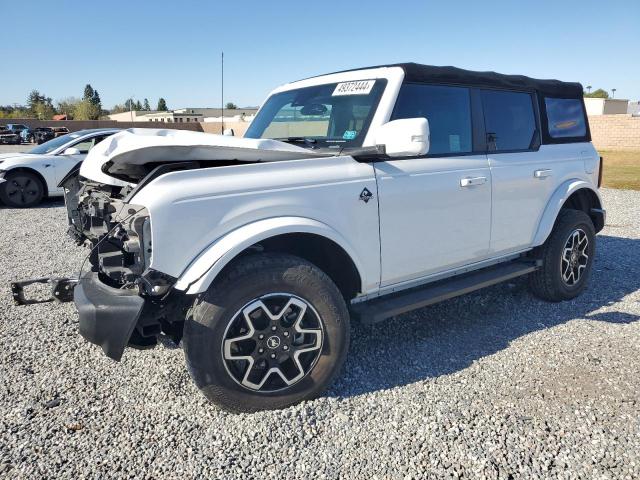  Salvage Ford Bronco