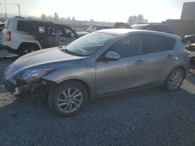  Salvage Mazda 3