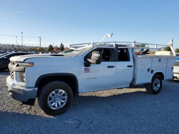  Salvage Chevrolet Silve 2500