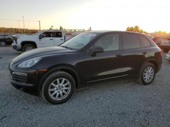  Salvage Porsche Cayenne