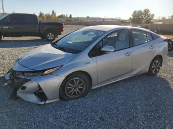  Salvage Toyota Prius