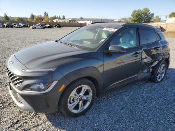  Salvage Hyundai KONA