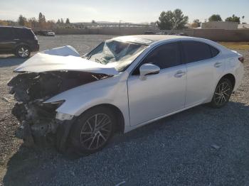  Salvage Lexus Es