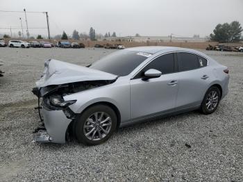  Salvage Mazda 3