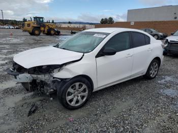  Salvage Mazda 3