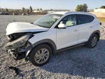  Salvage Hyundai TUCSON