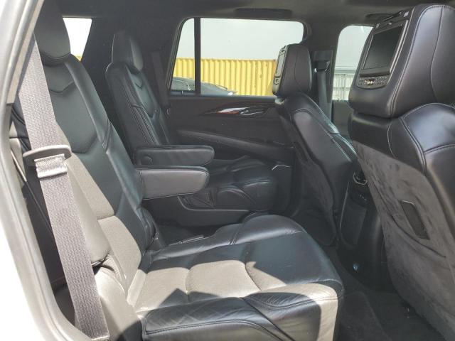 Cadillac Escalade Platinum Image 10