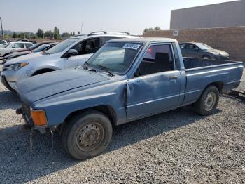  Salvage Toyota Pickup