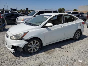  Salvage Hyundai ACCENT
