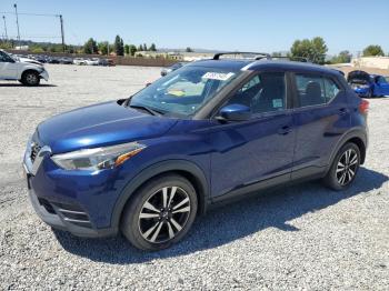  Salvage Nissan Kicks