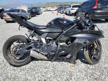  Salvage Yamaha Yzfr7