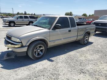  Salvage Chevrolet S-10