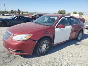  Salvage Chrysler 200