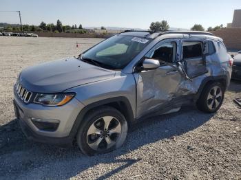  Salvage Jeep Compass