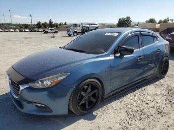  Salvage Mazda 3