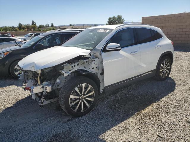  Salvage Mercedes-Benz GLA