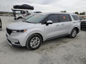  Salvage Kia Carnival
