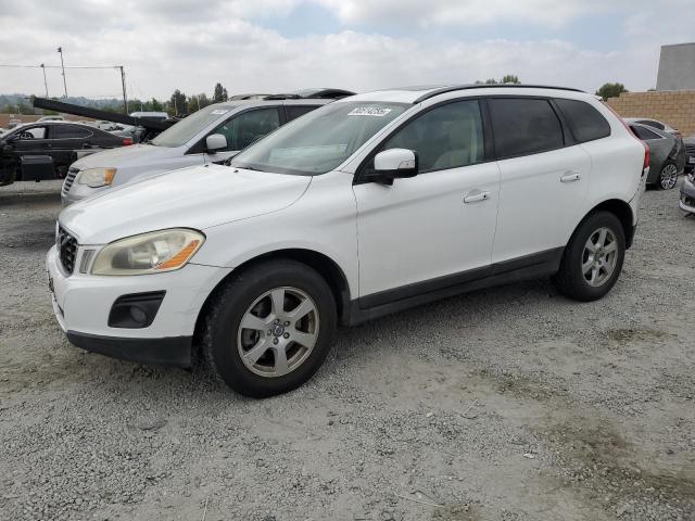  Salvage Volvo XC60