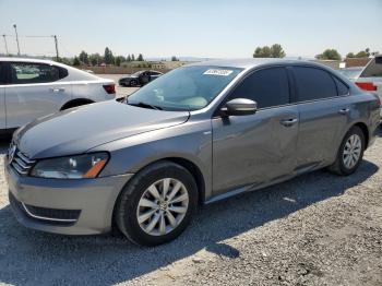  Salvage Volkswagen Passat