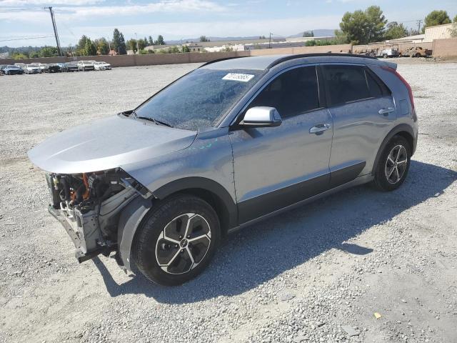 Salvage Kia Niro