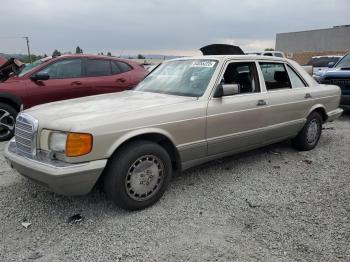  Salvage Mercedes-Benz 300-Class