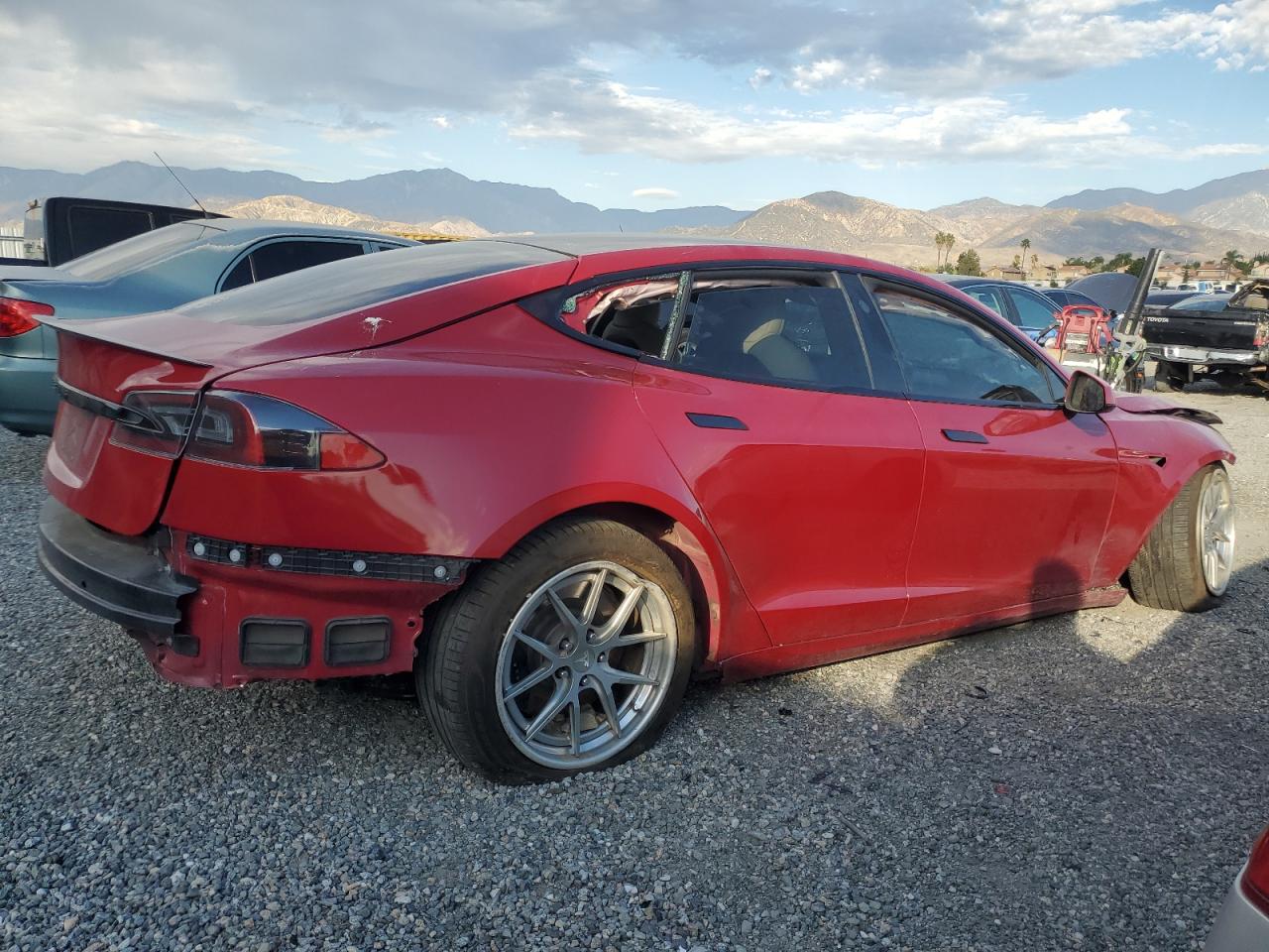 Tesla Model S Image 2