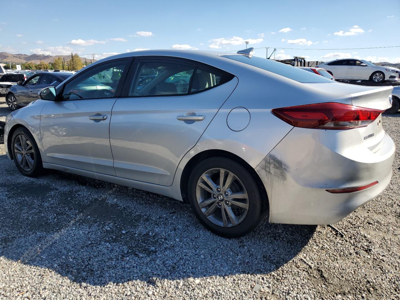 Hyundai ELANTRA Se Image 2