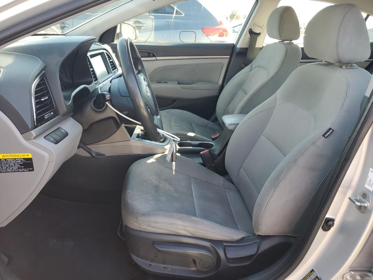 Hyundai ELANTRA Se Image 5