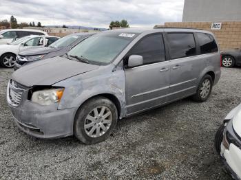  Salvage Chrysler Minivan