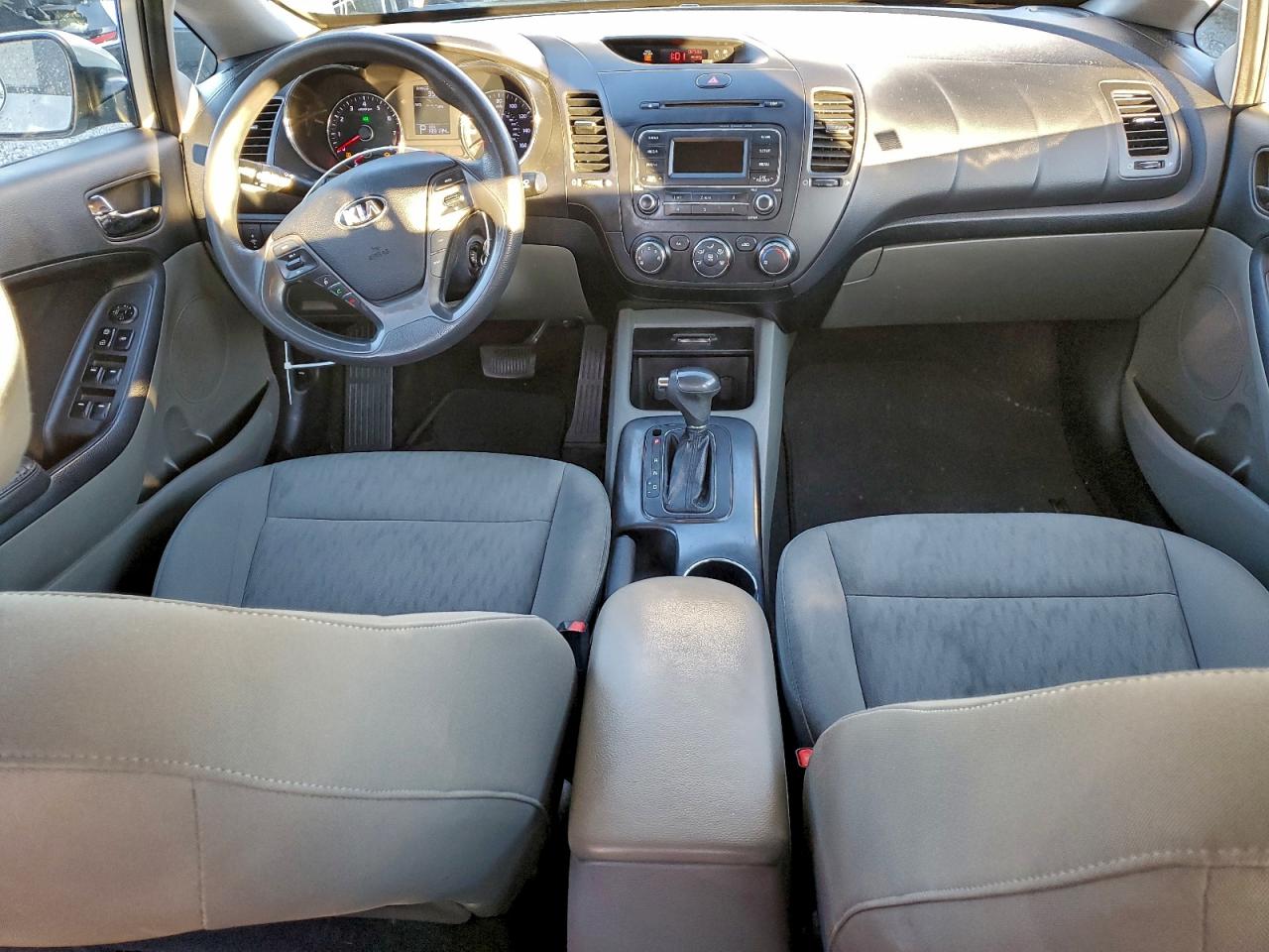 Kia Forte Lx Image 10