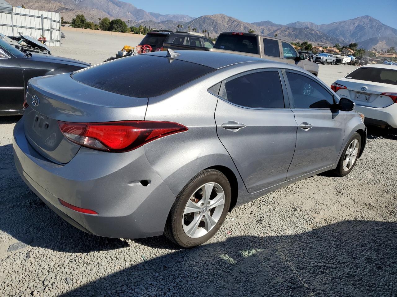Hyundai ELANTRA Se Image 4