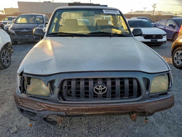 Toyota Tacoma Image 2