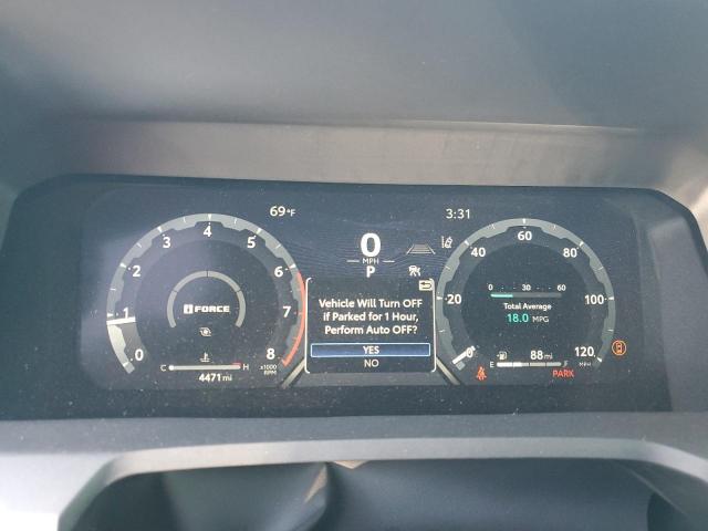 Toyota Tacoma Double Cab Image 9