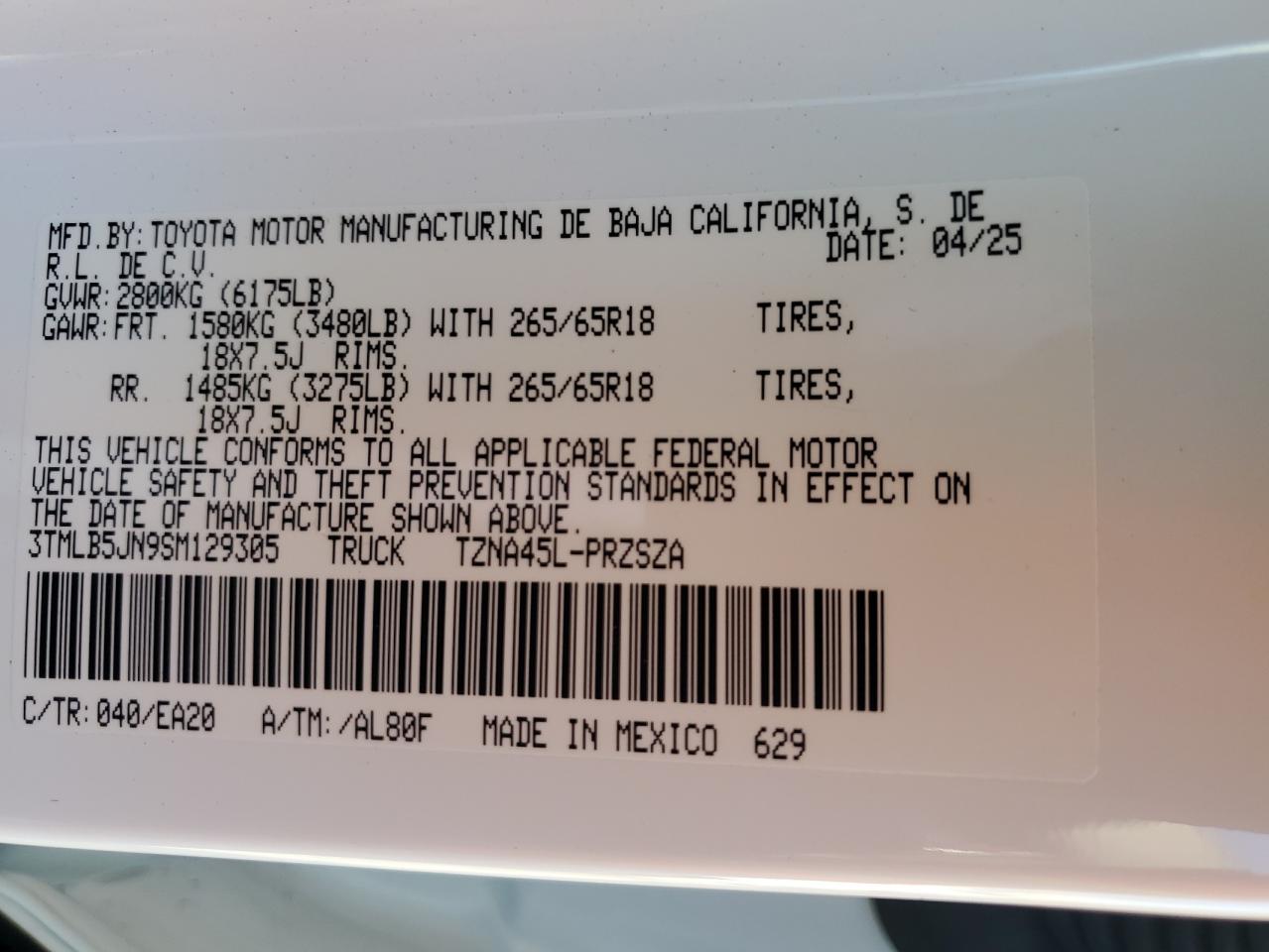 Toyota Tacoma Double Cab Image 11