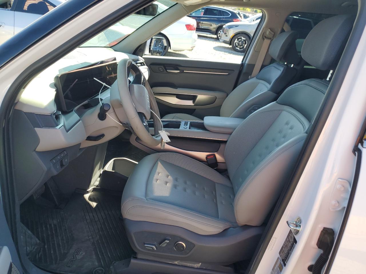 Kia Ev9 Wind Wind Image 9