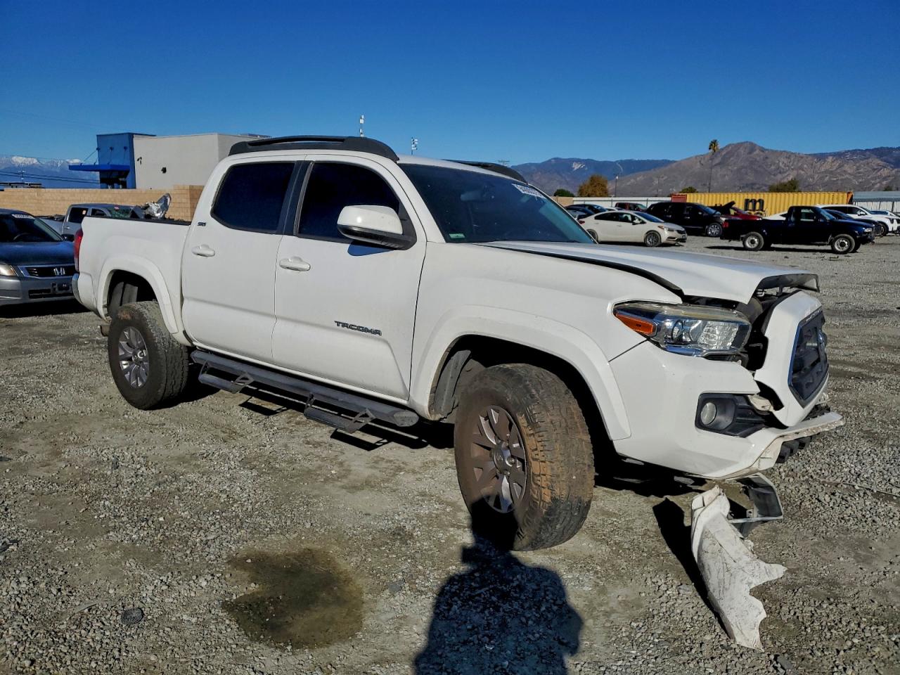 Toyota Tacoma Double Cab Image 5