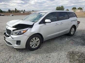  Salvage Kia Sedona