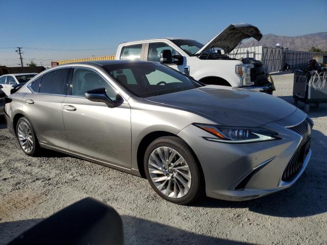 Lexus Es 300h Image 2
