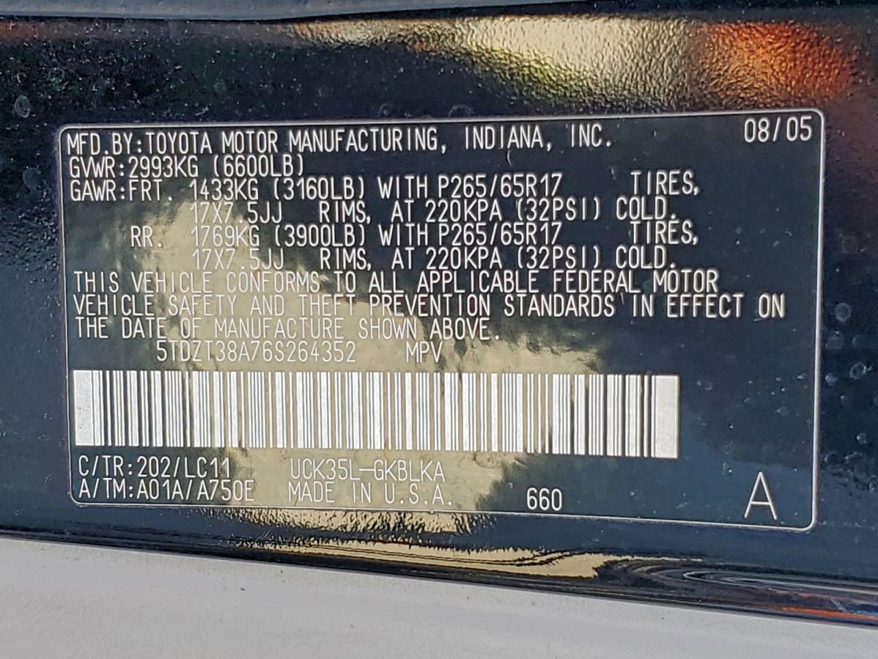 Toyota Sequoia Limited Image 5