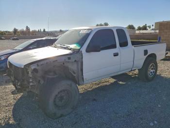  Salvage Toyota Tacoma