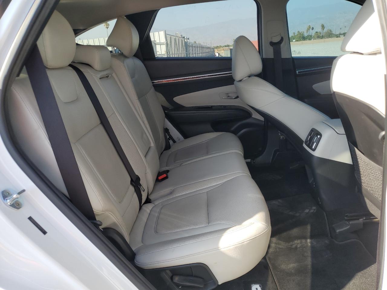 Hyundai TUCSON Limited Image 10