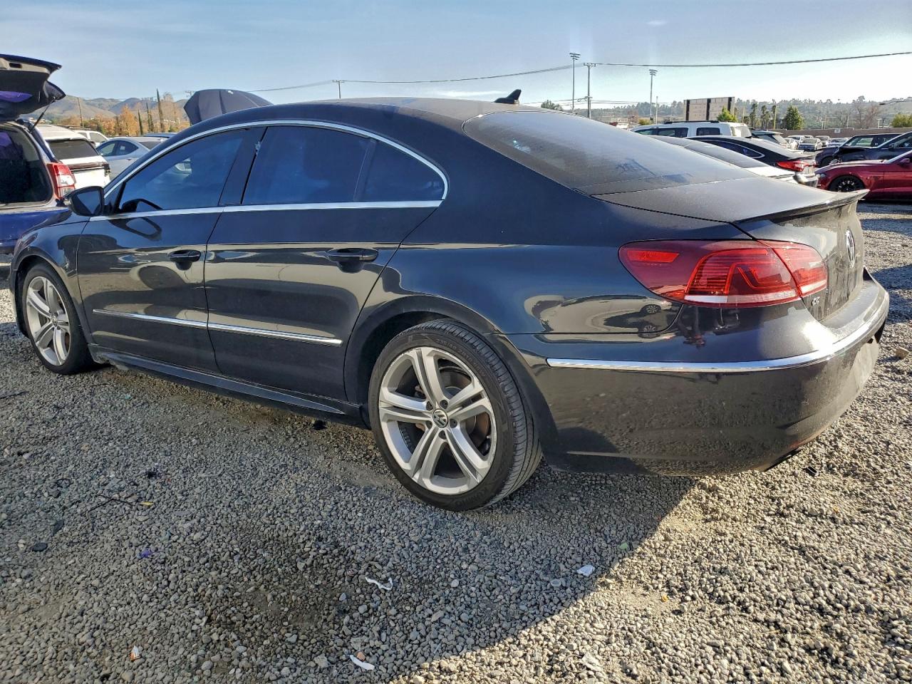Volkswagen CC Sport Image 2