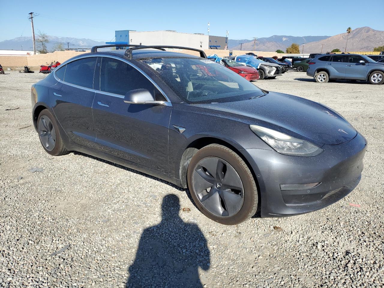 Tesla Model 3 Image 4