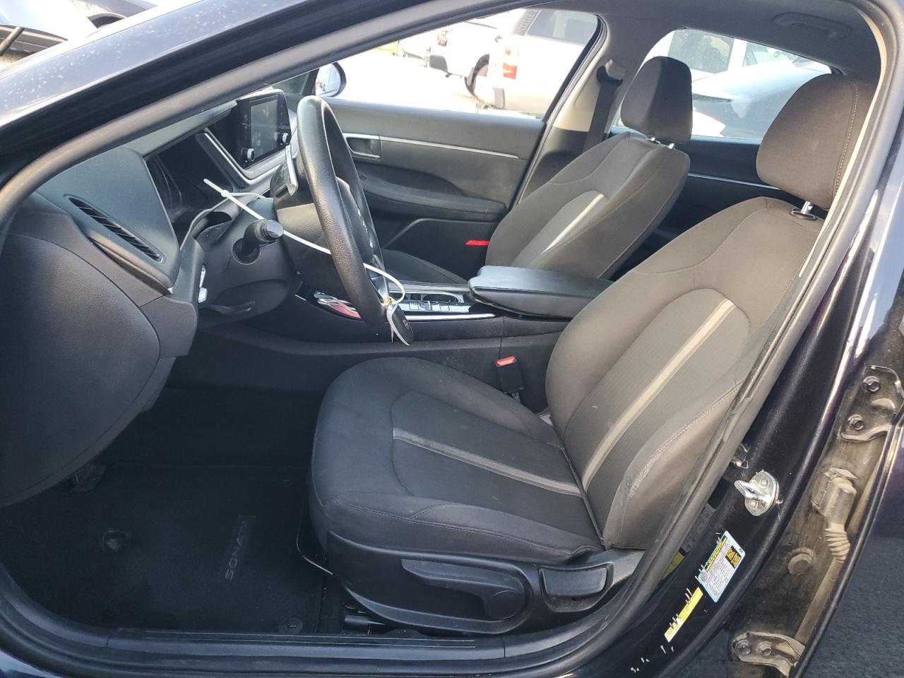 Hyundai SONATA Hybrid Image 5